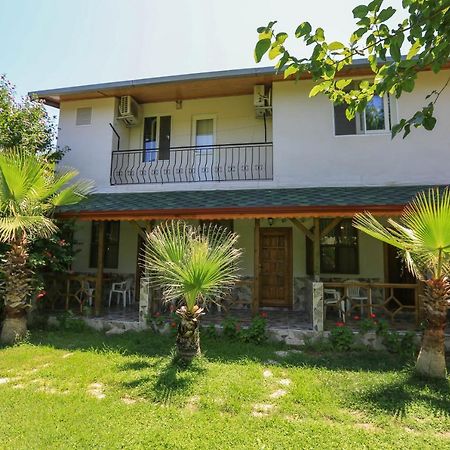 Tunays Pansiyon Bed & Breakfast Чирали Екстериор снимка