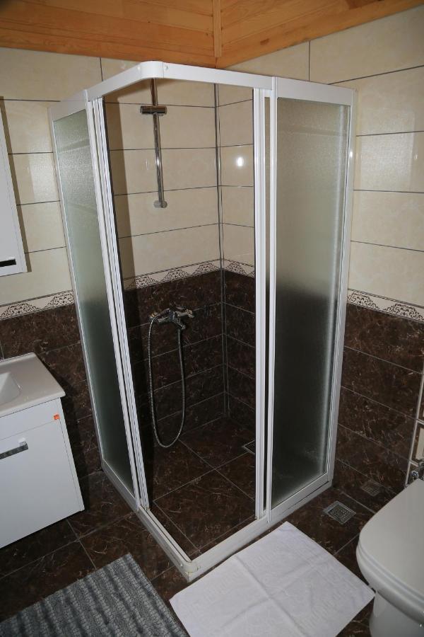 Tunays Pansiyon Bed & Breakfast Чирали Стая снимка