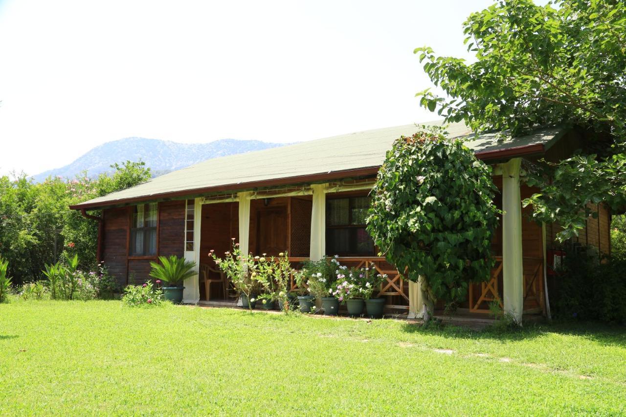 Tunays Pansiyon Bed & Breakfast Чирали Стая снимка